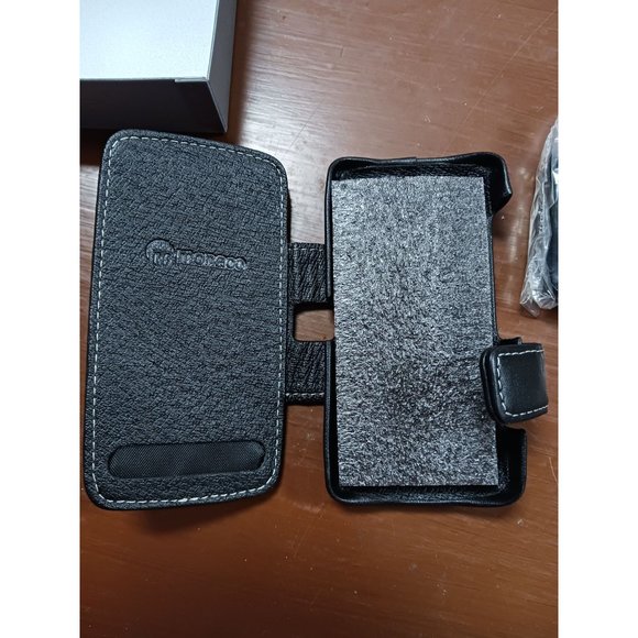 Monaco Genuine Cases Leather Case BlackBerry Torch 9850/9860 Book/Black NEW - Picture 4 of 9